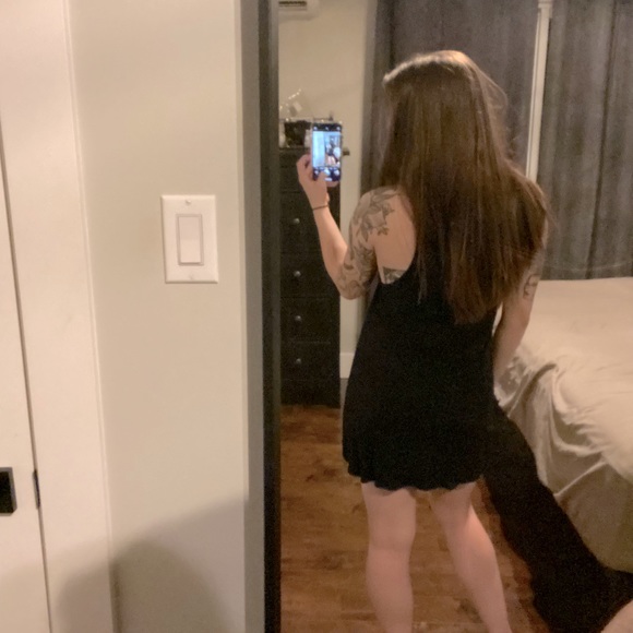 🐈‍⬛ Dynamite Tank Top 🐈‍⬛ - Picture 4 of 8